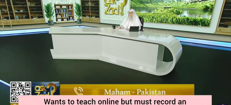 Wants to teach online but must record an intro video to apply, can she in full hijab