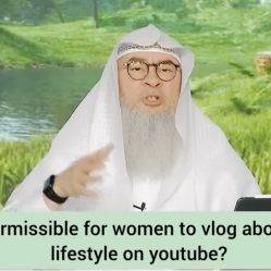Women, Daees.. vlogging / making vlogs about about their lifestyle on YouTube