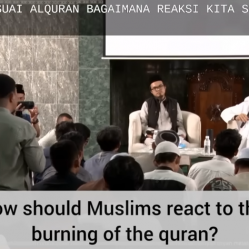 How should muslims react to burning of the Quran?