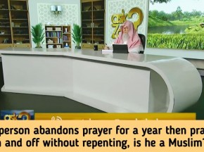 If a person abandons prayer for a year then prays on & off without repenting, is he a muslim assim