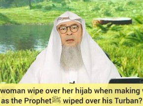 Can a woman wipe over her hijab when making wudu as Prophet ﷺ‎ wiped over his turban