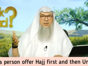 Can a person offer umrah first and then hajj?