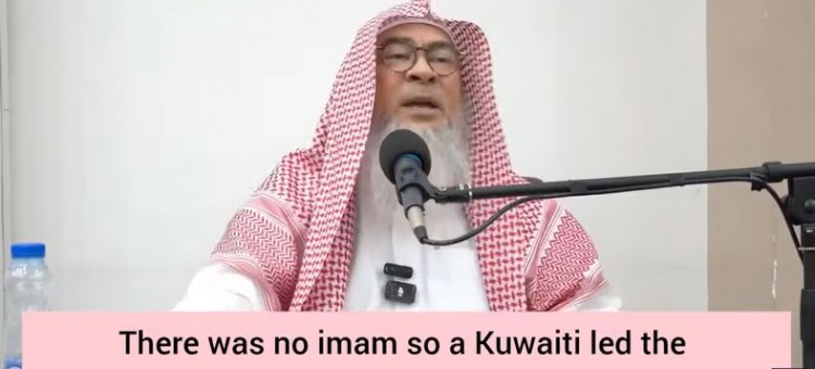 There was no imam so Kuwaiti led prayer & recited Surah Nas & Al Masad Prayer valid?